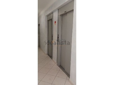Apartamento T1 à venda na Rua Capitão Salgueiro Maia