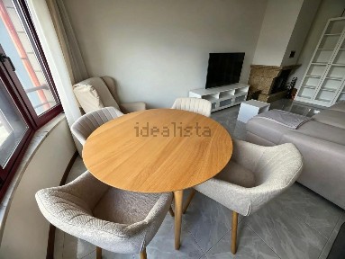 Apartamento T2 à venda na Rua da Estrada Nova