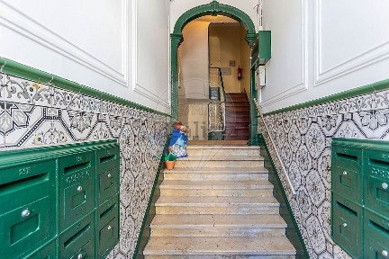 Apartamento T4 à venda na Calçada das Necessidades