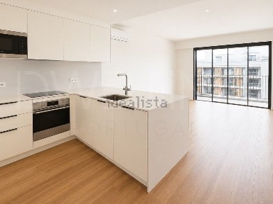 Apartamento T3 à venda na Alameda Engenheiro José Mattos e Silva