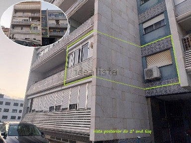 Apartamento T1 à venda na Rua dos Açores, 59