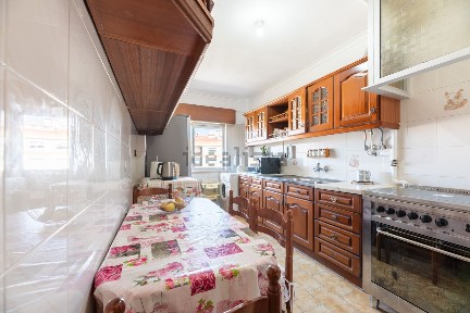 Apartamento T3 à venda na Rua do campo