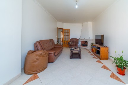 Apartamento T2 à venda em Santa Iria de Azoia - São João da Talha - Bobadela