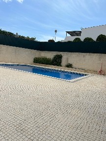 Apartamento T2 à venda na Rua do Poço do Bispo