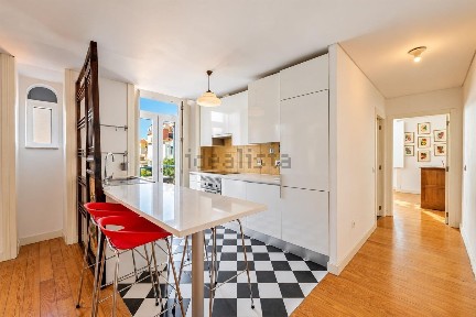 Apartamento T3 à venda na Rua do Paraíso, 28