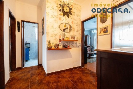 Apartamento T2 à venda no Carregado e Cadafais