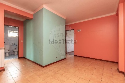 Apartamento T3 à venda na Travessa Professor Doutor Costa Simões