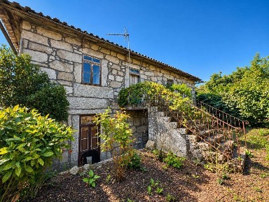 Quinta à venda em São Torcato