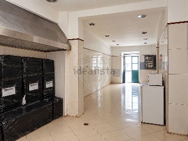 Espaço comercial à venda na Rua Conselheiro Arantes Pedroso