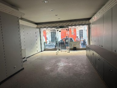 Arrendamento de espaço comercial na Rua da Beneficência