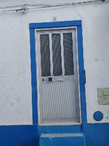 Moradia em banda à venda na Rua dos Moinhos de Vento, 8