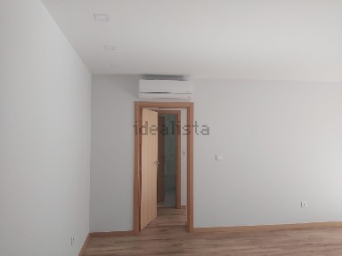 Arrendamento de apartamento T1 na Rua Engenheiro Lino Moreira Rodrigues