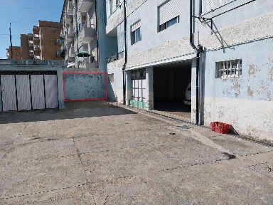 Armazém à venda na Rua Dom Antão de Almada s/n
