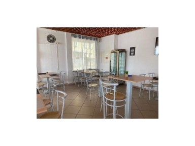 Arrendamento de espaço comercial em Santo André (Santiago do Cacém)