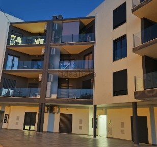 Apartamento T3 à venda na Praceta Doutora Maria Teresa Gomes, 12