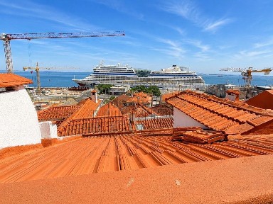 Apartamento T0 à venda na Escadinhas dos Remédios