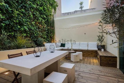 Apartamento T1 à venda na Rua do Machadinho, 62