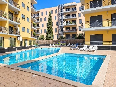 Apartamento T2 à venda em Armação de Pêra