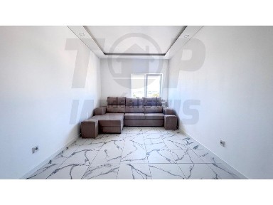 Apartamento T2 à venda na Avenida Dom João VI, 115