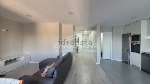 Arrendamento de apartamento T2 na Praceta Infante Sagres s/n