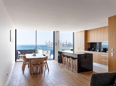 Arrendamento de apartamento T3 na Travessa Calisto, 75