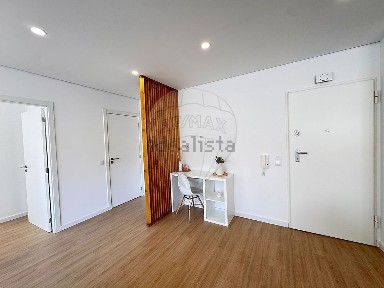 Apartamento T1 à venda na Rua do Forno