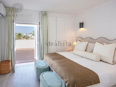 Apartamento T2 à venda na Rua Torre da Medronheira