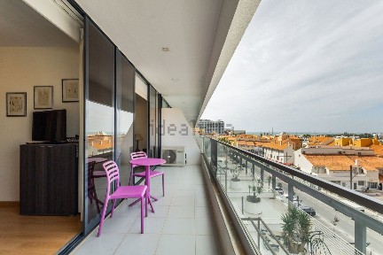 Apartamento T1 à venda na Avenida da Marina