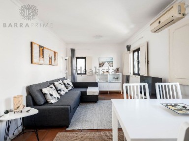 Apartamento T1 à venda na Avenida da Marina
