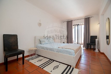 Apartamento T1 à venda na Rua das Telecomunicações