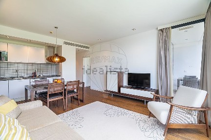 Apartamento T1 à venda em Lugar Do Montinho