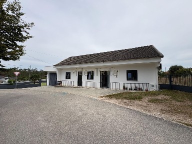 Moradia independente à venda em Pombal