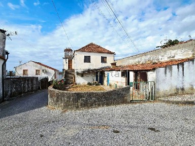Moradia independente à venda em Pedrógão Grande
