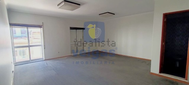 Arrendamento de escritório em São Francisco - Estádio