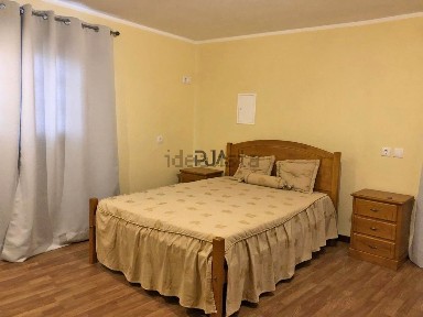 Moradia independente à venda em Tonda