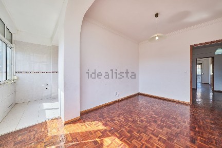 Apartamento T3 à venda na Praceta Norton de Matos