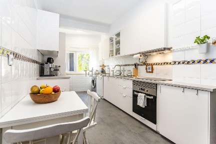 Apartamento T3 à venda na Avenida da Liberdade s/n