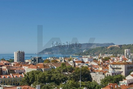 Apartamento T2 à venda na Arangues - Pinheirinhos