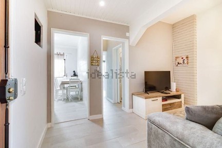 Apartamento T1 à venda na Rua dos Açores, 71
