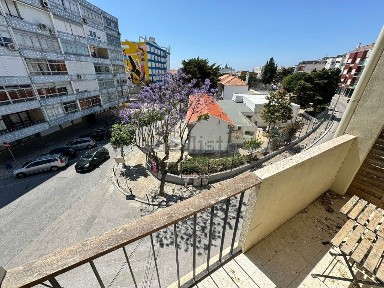 Apartamento T2 à venda em Santiago (Sesimbra)