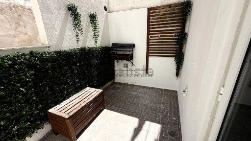 Apartamento T2 à venda na Rua Guerra Junqueiro, 7