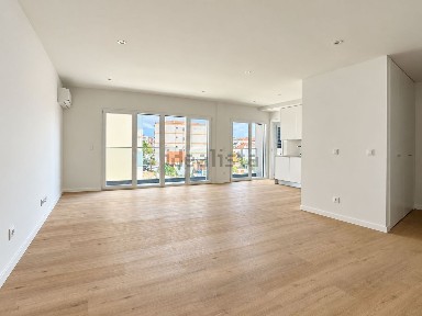Apartamento T3 à venda na Rua da Tecnologia, 167