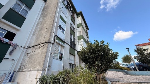 Apartamento T2 à venda no Largo dos Pescadores, 3