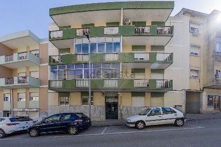 Apartamento T3 à venda na Rua da Liberdade
