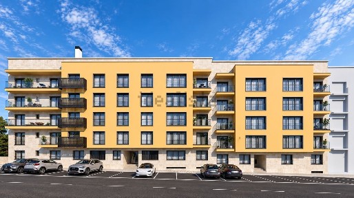 Apartamento T3 à venda na Rua Provedor Nuno Álvares Pereira, 63