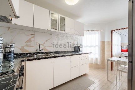 Apartamento T2 à venda na Rua Febo Moniz