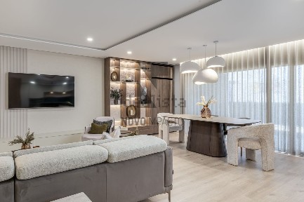 Apartamento T4 à venda na Portas da Cidade - Alto das Vinhas Grandes