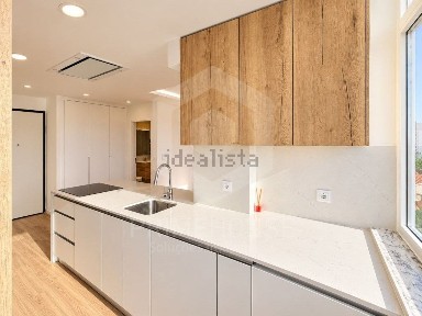 Apartamento T1 à venda na Cruz de Pau
