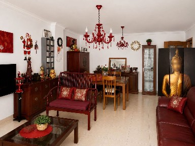 Apartamento T3 à venda na Avenida Mestre Manuel dos Santos Cabanas