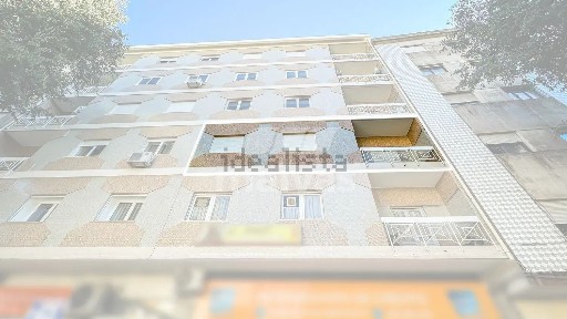 Arrendamento de apartamento T3 na Avenida João XXI